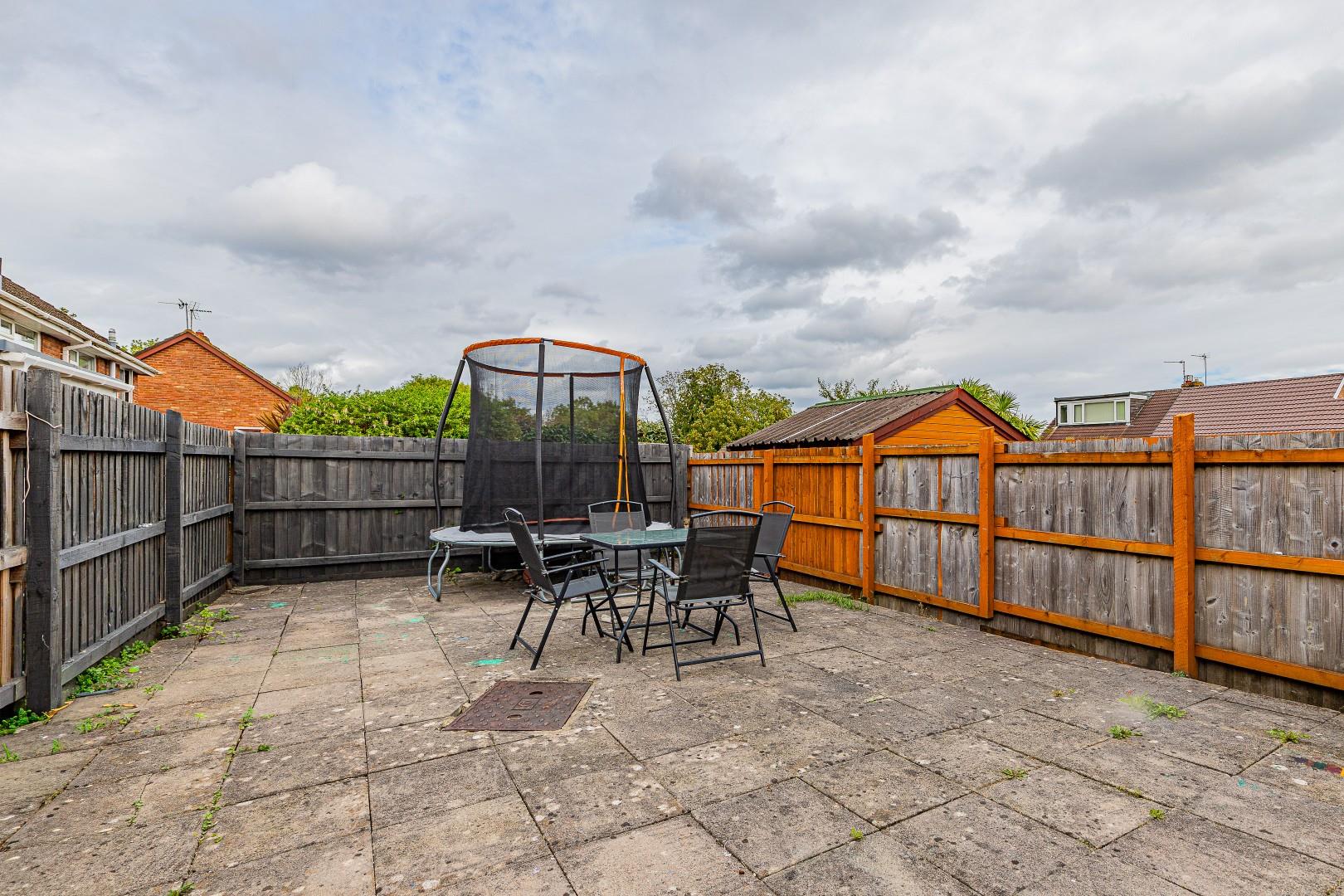 Uplands Crescent, Llandough — photograph 8